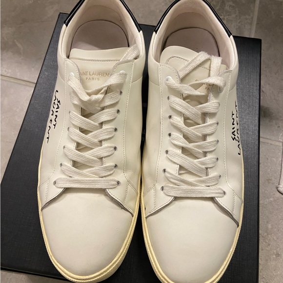 Saint Laurent shoes - Picture 5 of 9